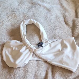 Windsor Cream crop top size small